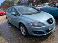 SEAT LEON