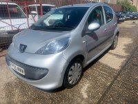 PEUGEOT 107