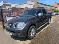 NISSAN NAVARA