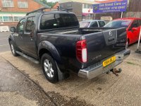 NISSAN NAVARA
