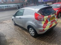 FORD FIESTA VAN