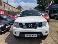 NISSAN NAVARA